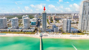 Luxury 2-bedrooms Oceanfront Condo in Sunny Isles